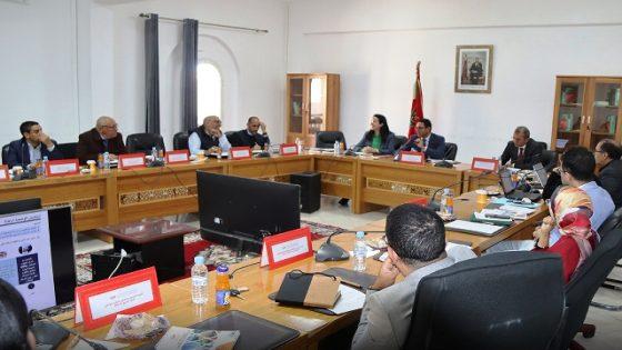 المركز الجهوي للاستثمار يستعرض فرص ريادة الأعمال بجهة الداخلة وادي الذهب