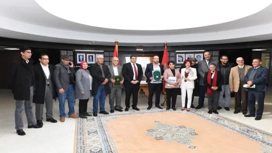 اتفاق اجتماعي يقضي بزيادة 2000 درهم في أجور الصحافيين على دفعتين