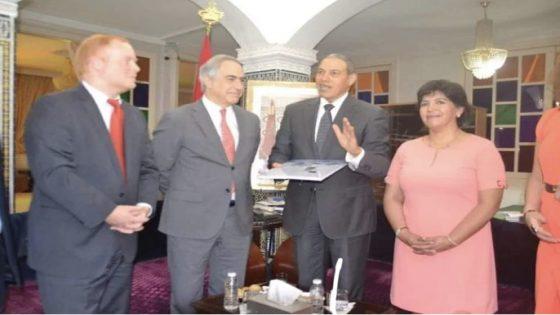 والي جهة العيون يستقبل وفدا عن مجلس الشيوخ الشيلي