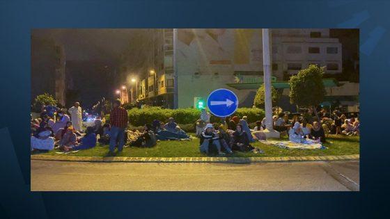 سكان أكادير والنواحي يقضون ليلتهم الثانية في الساحات خوفا من تكرار الهزة