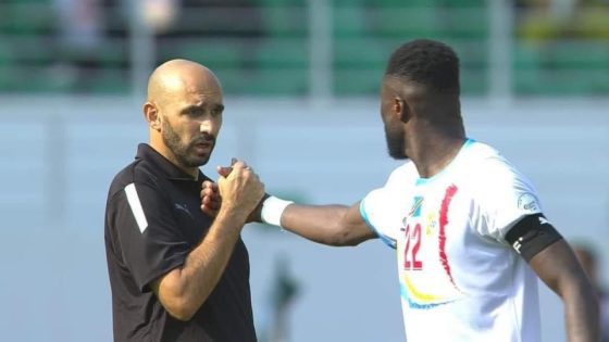 “الكاف” يعاقب مدرب الأسرد وليد الركراكي بالتوقيف 4 مباريات ويغرم الاتحادين الكونغولي والمغربي
