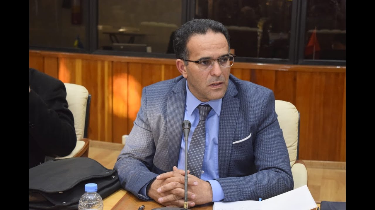 لايمكن لهذه البلاد أن تنهض واللصوص يحلبون البقرة صباح مساء دون أن ينالوا أي عقاب