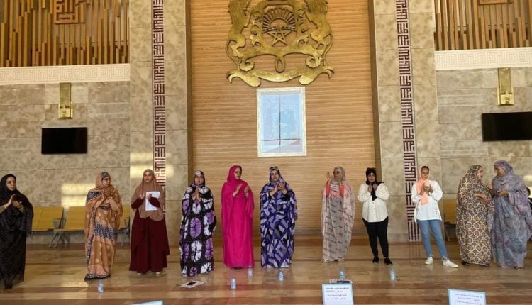 كتاب الضبط يحتجون داخل محكمة كلميم