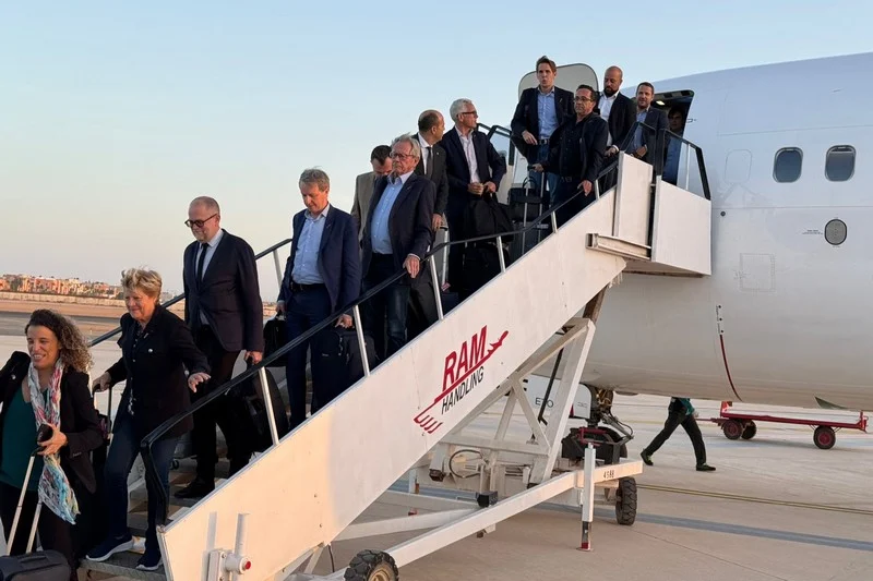 تقيماً للوضع العام بالأقاليم الجنوبية .. وفد فرنسي رفيع المستوى يحل بكل من العيون والداخلة