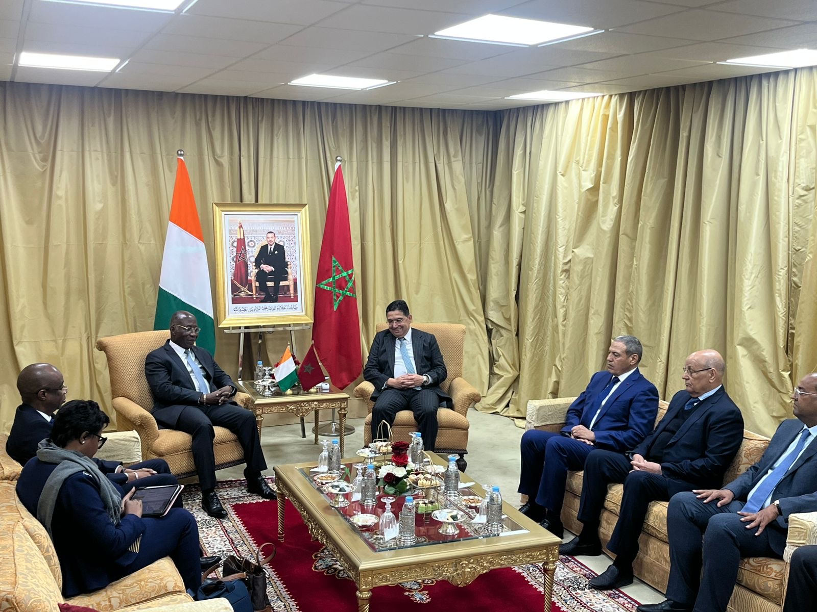 من عمق الصحراء المغربية : بوريطة يرحب بقرار وقف اطلاق النار بغزة