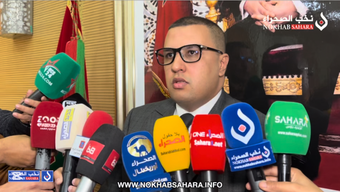 برئاسة منصور لمباركي .. مجلس مجموعة الجماعات الترابية بجهة العيون يصادق بالإجماع على جدول أعمال دورته العادية