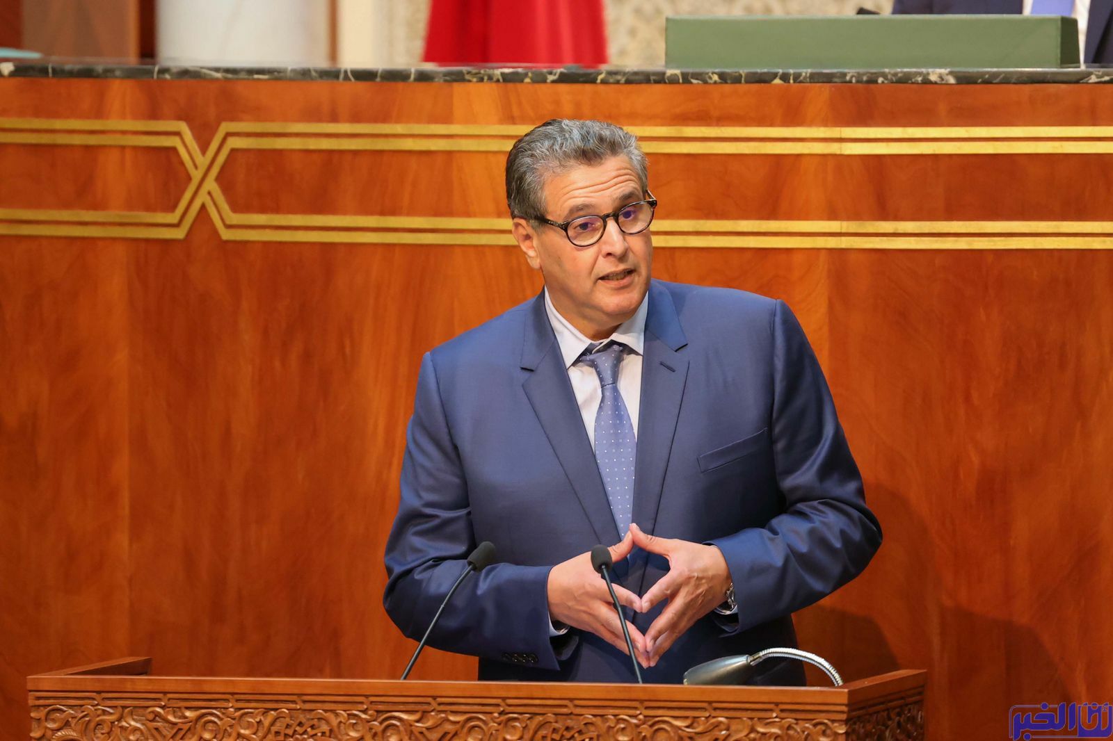 أخنوش يوصي وزراء حكومته بالتقشف .. أزمة تدبير أم غياب رؤية اقتصادية ؟