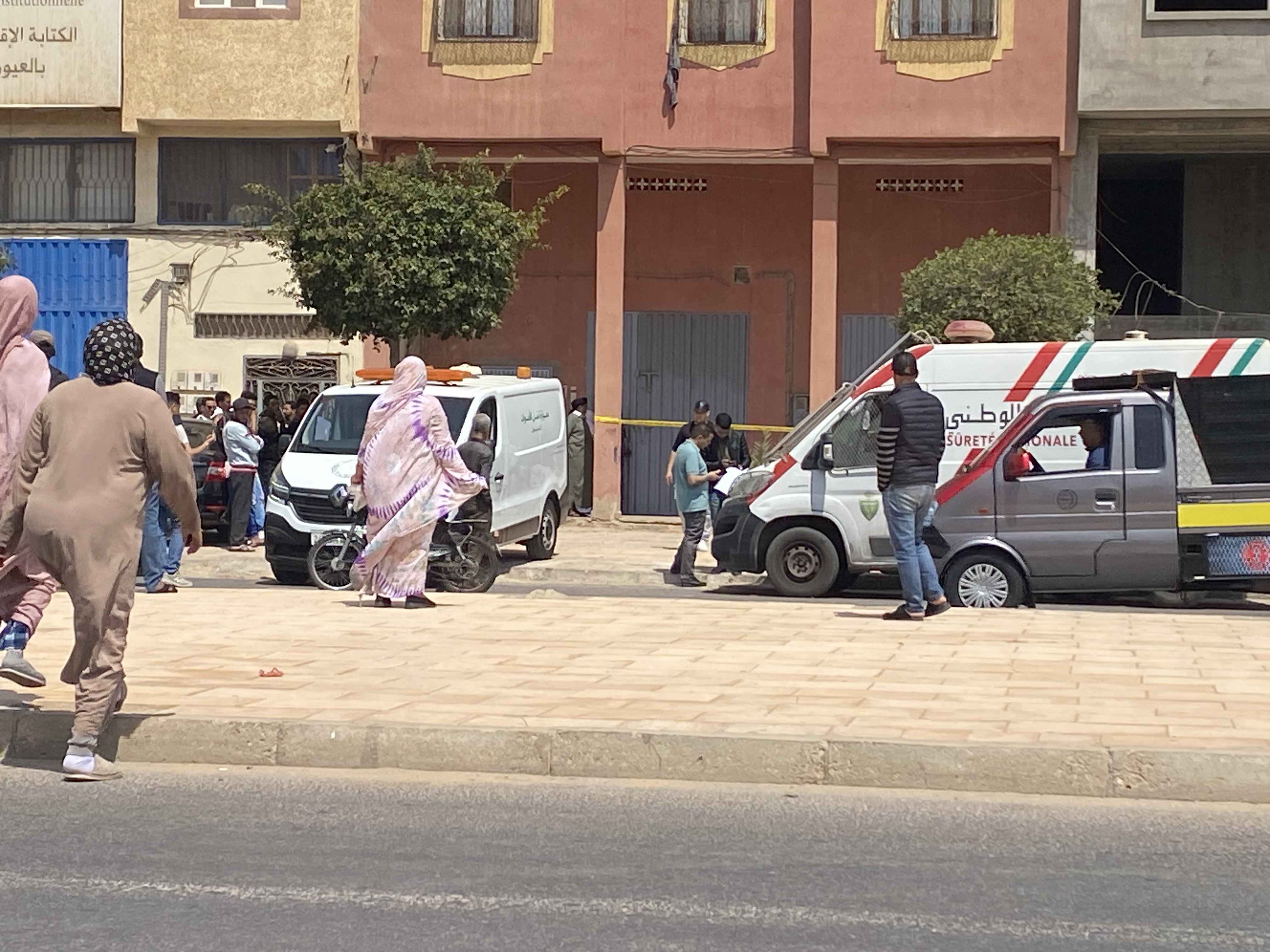 فاجعة تهز مدينة العيون .. شاب يضع حدا لحياته شنقاً بشارع الخمسين بسبب الظروف