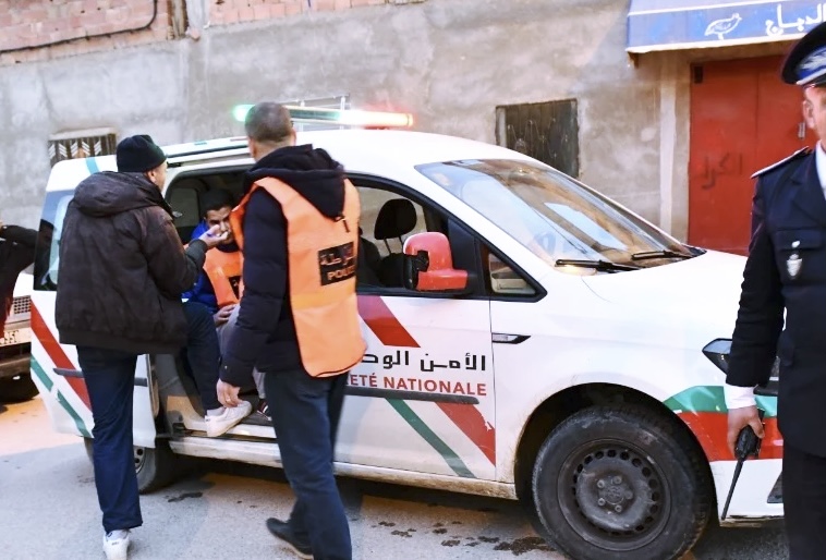 أمن الداخلة يفك اللغز ويطيح بلص المحلات التجارية