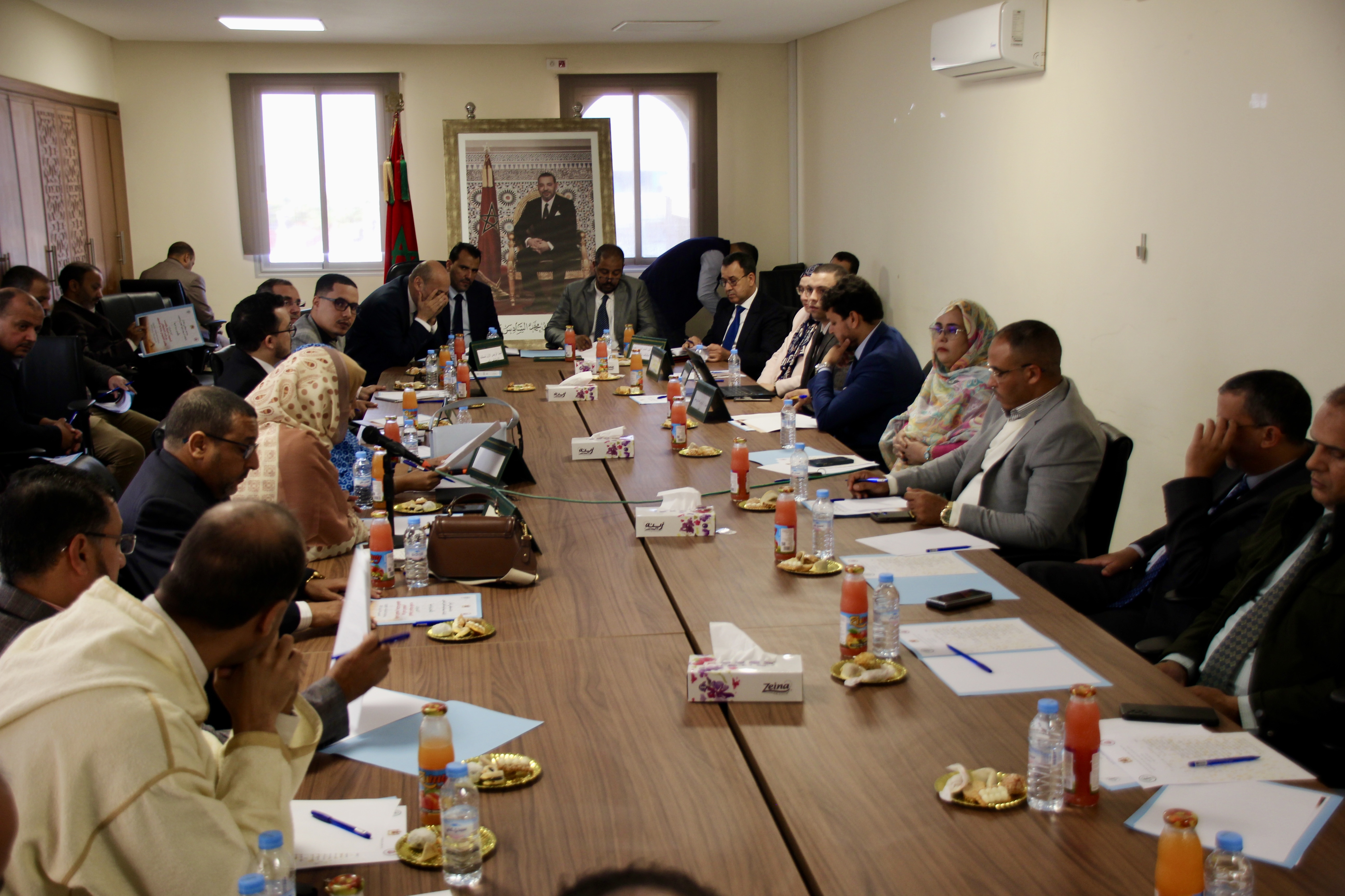 العقوبات البديلة .. نقاش قانوني كبير تجمعو فيه گاع المسؤولين القضائين لي فالعيون