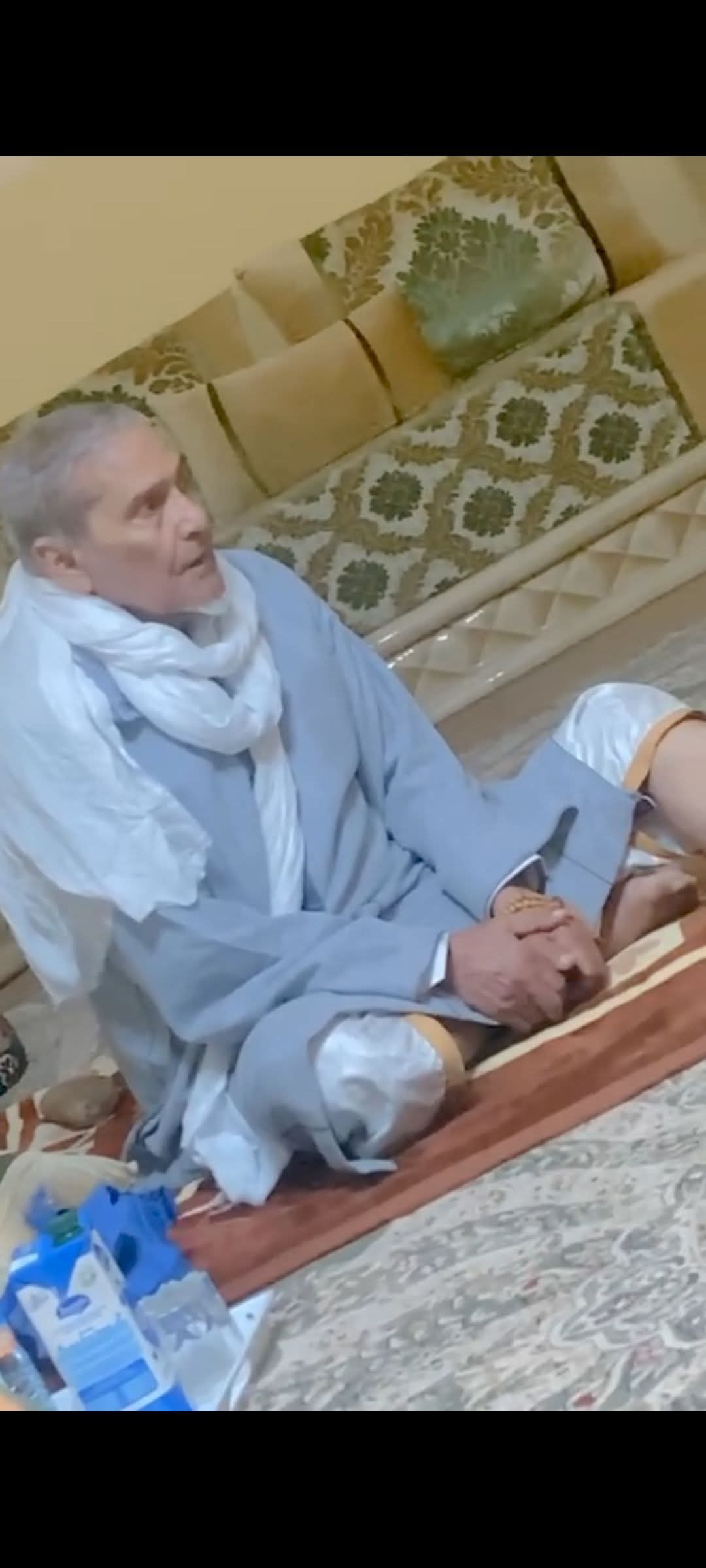 القراشي يكتب : رجل مر من هنا … فترك فينا معنى الرجولة