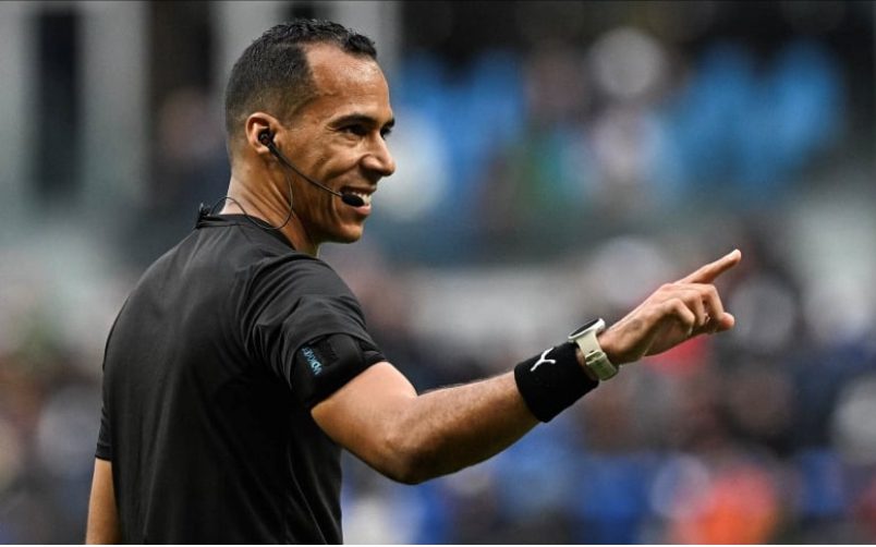 تعيين الموريتاني دحان بيدا حكماً لمباراة المغرب والكاميرون