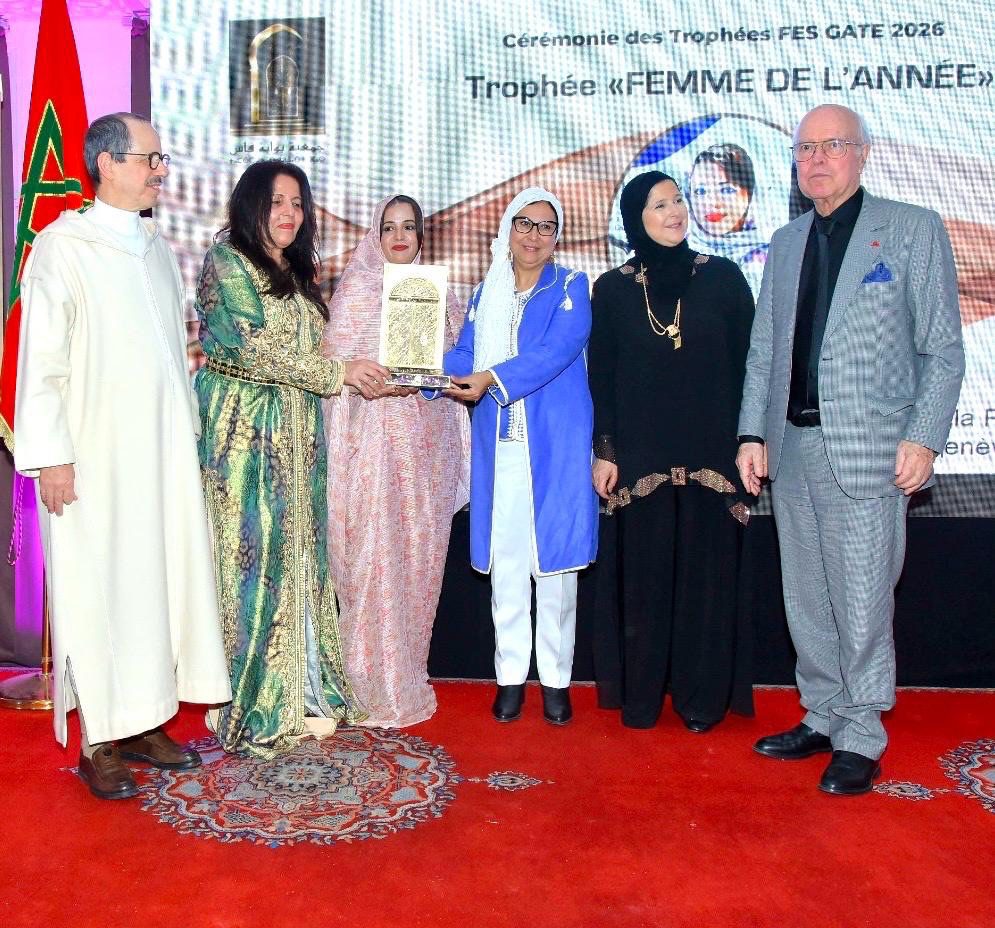 في ليلة Fes Gate 2026 .. الفاعلة الحقوقية عائشة دويهي تتوج بلقب امرأة السنة
