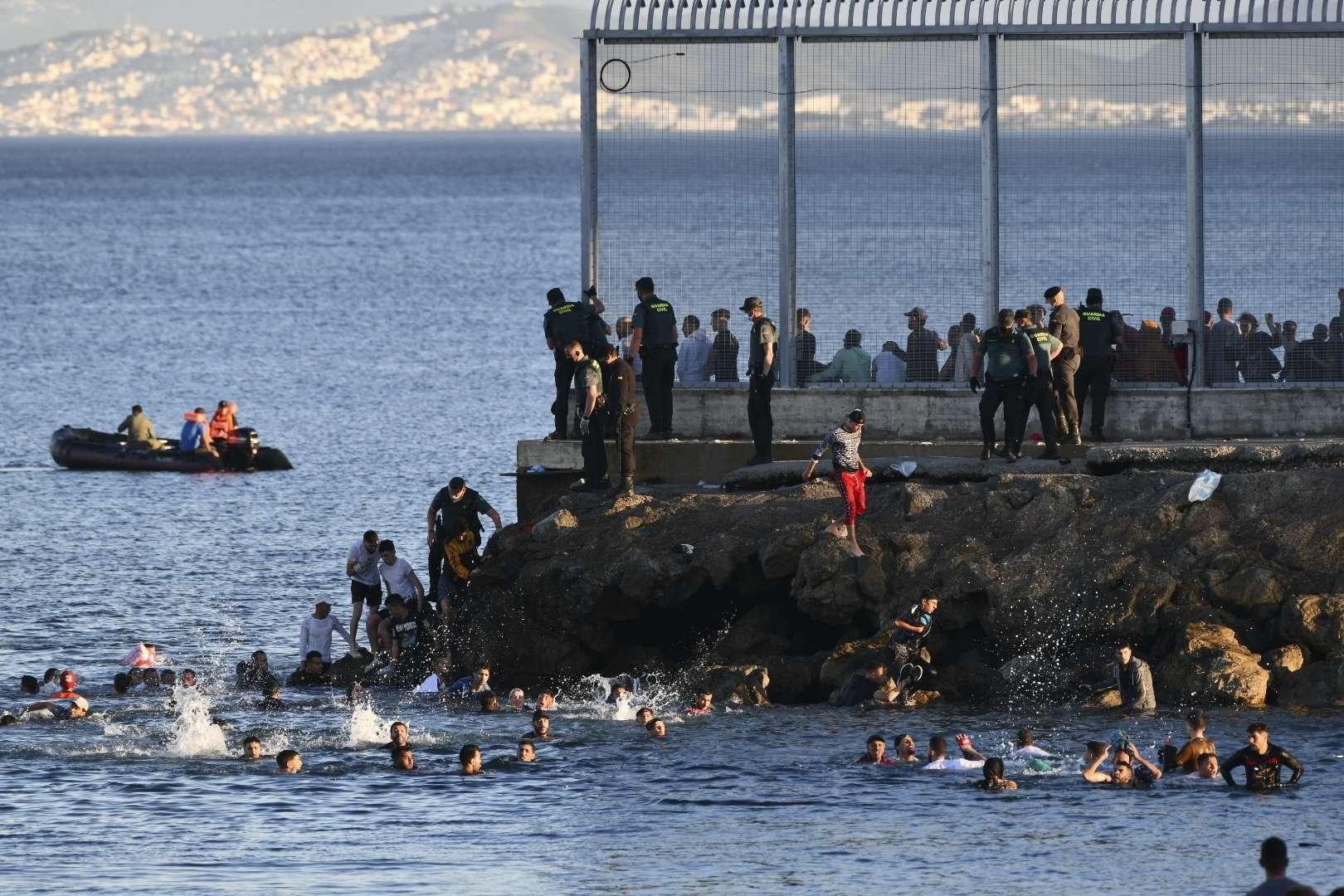 فنلندا والدنمارك تؤيدان استبعاد إسبانيا من منطقة “شنغن”.. فماذا يعني ذلك ؟؟