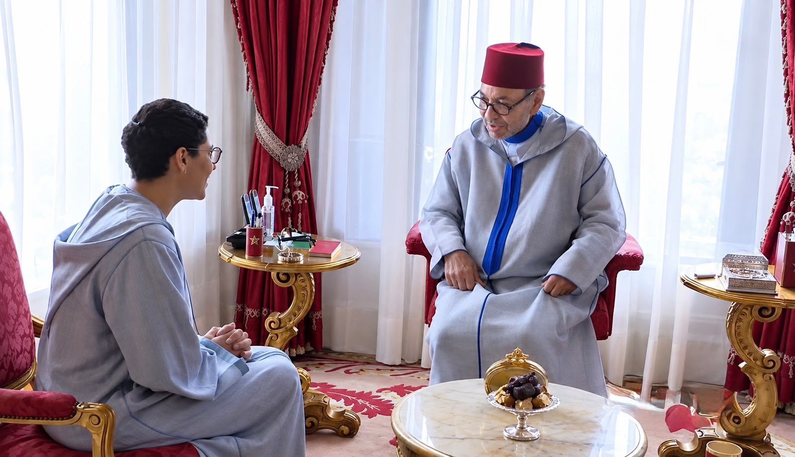 رسمياً .. الملك يعين فاطمة الزهراء المنصوري رئيسة للحكومة الجديدة
