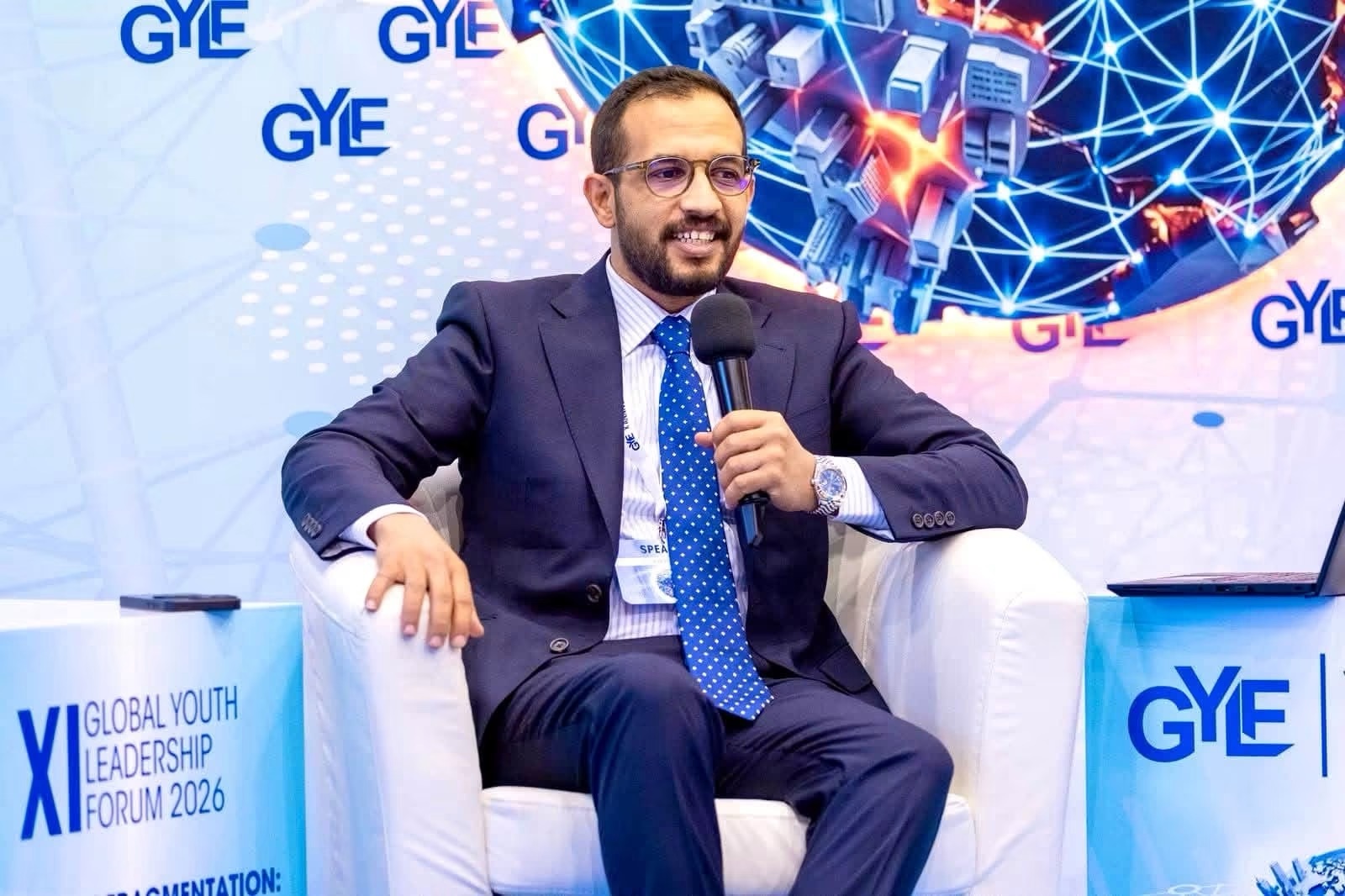 الراغب حرمة الله يمثل الداخلة في المنتدى العالمي للقيادة الشبابية بإسبانيا